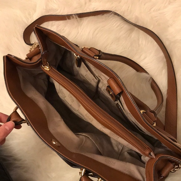 Michael Korda purse - Picture 4 of 8